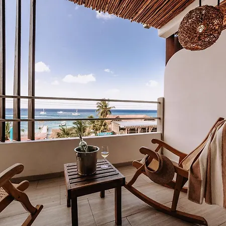 Albatros Suites by Bedsfriends-2