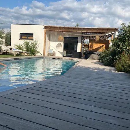 le pool house-3