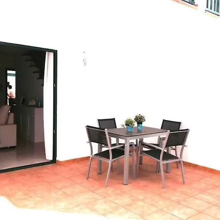 White Beach Villa-3