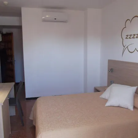 Hotel Mediterrani Express-2