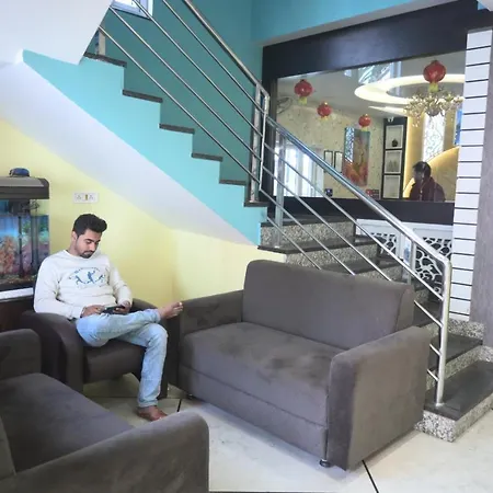 Hotel Bharati-3