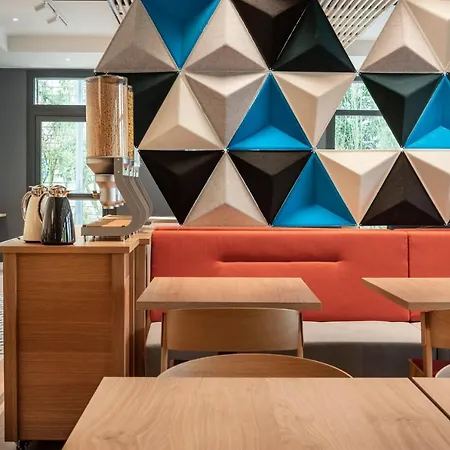 Holiday Inn Express - Marne-La-Vallee Val D'Europe By Ihg-3