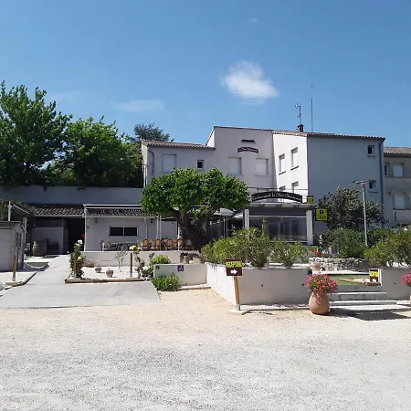 Le Clos Charmant-3