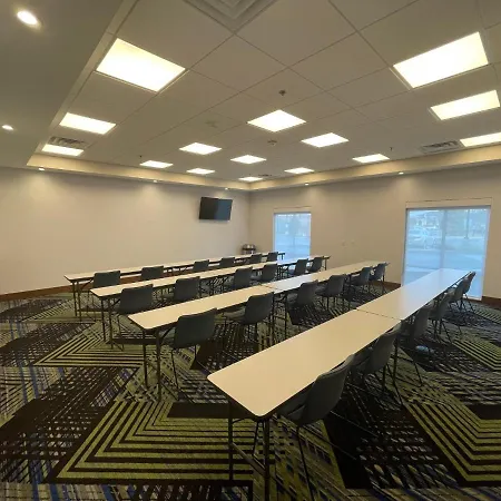 Holiday Inn Express & Suites Dayton East - Beavercreek By Ihg-2