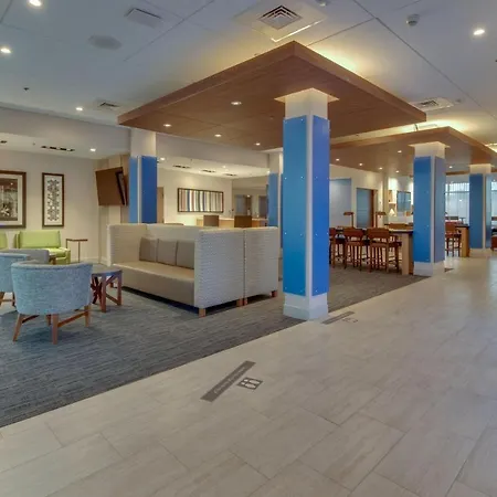 Holiday Inn Express & Suites - Union City By Ihg-3