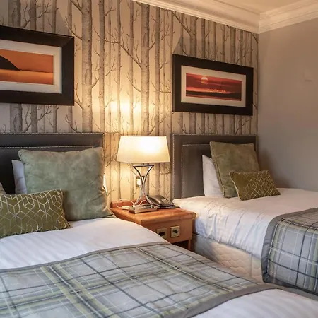 Riverside Lodge Hotel-3