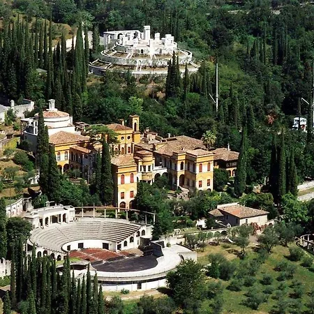 Bike Hotel Touring Gardone Riviera&Wellness-2