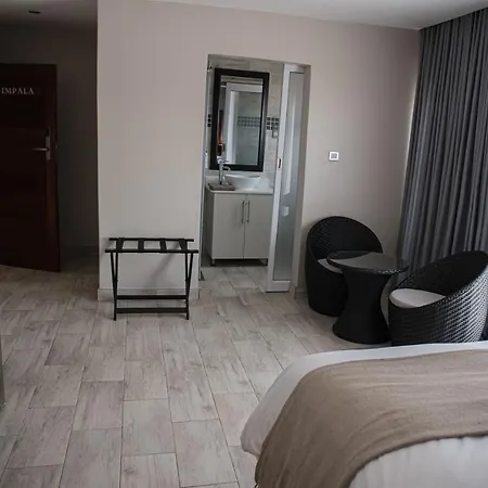 Gletwyn Boutique Guesthouse-3