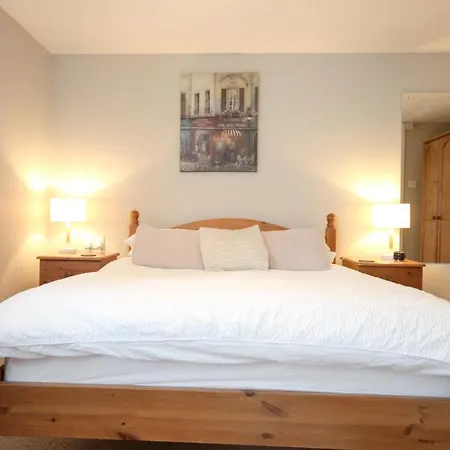 The Five Dials Inn-3