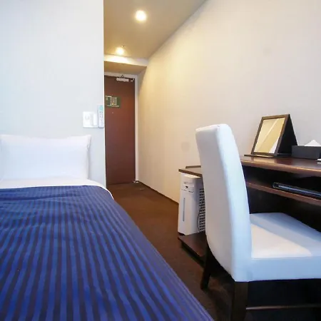 Hotel Livemax Yokohama Motomachi Ekimae-2