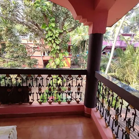 Camrose Guest House-3