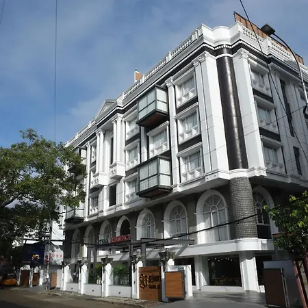 Rathna Residency - Near Us Consulate-3