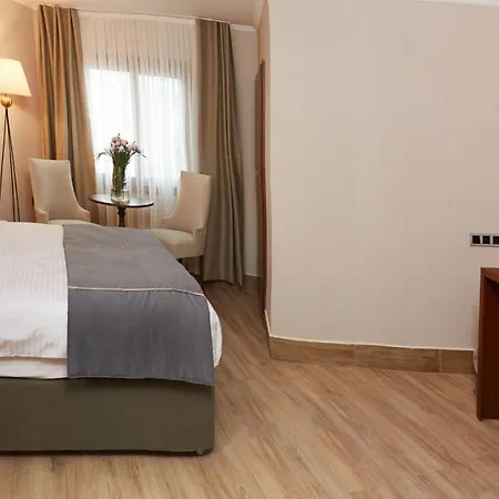 Mira Otel Alsancak-2