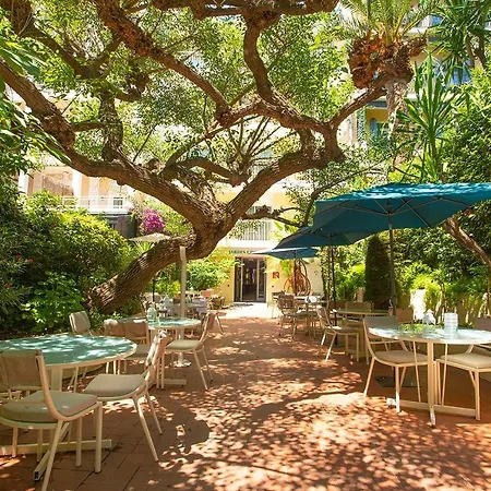 Hotel Jardin Croisette-2