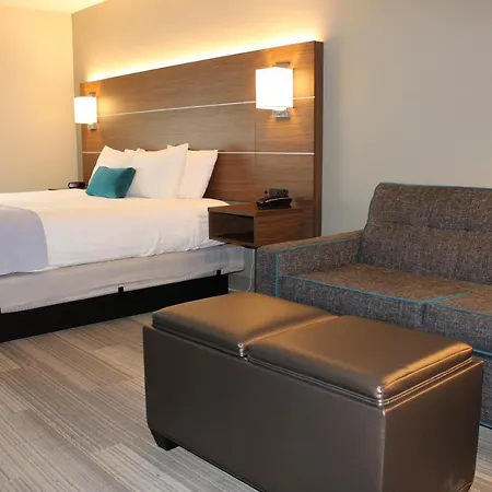 Simple Suites Boise Airport-3