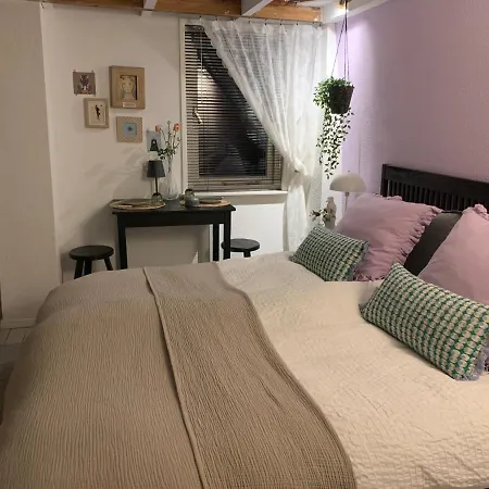 B&B Vintage Room-2