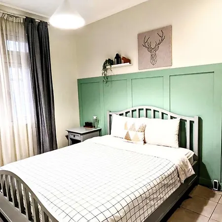 Cottonwood Bed & Breakfast House Bandung-3