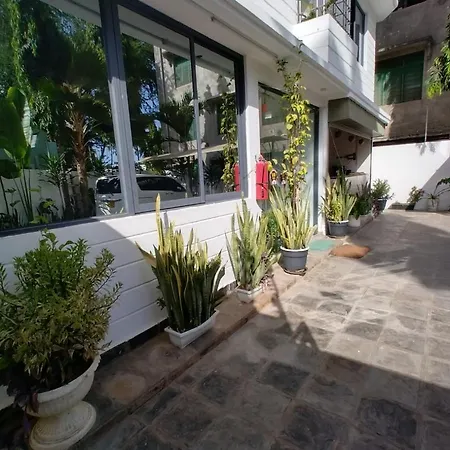 6 Park Retreat-3