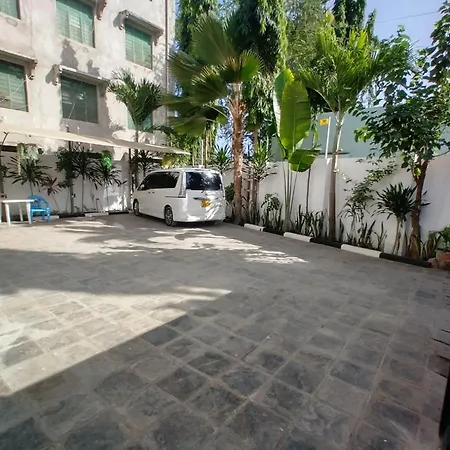 6 Park Retreat-3