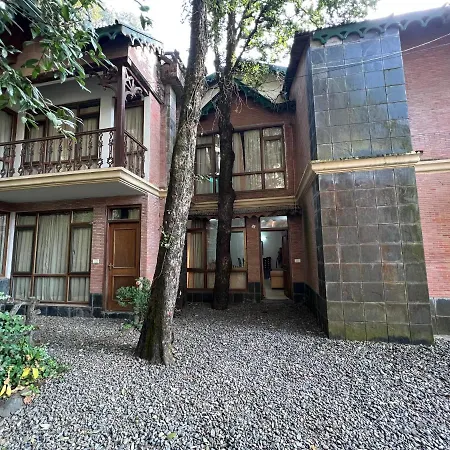 Villa Bliss Lake View-3