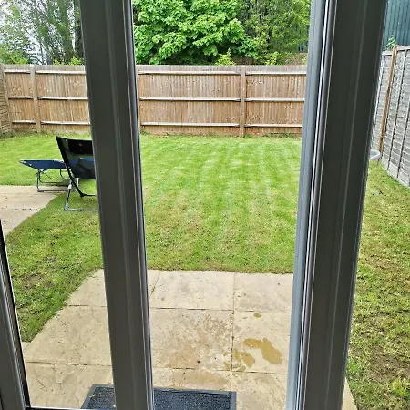 Langley Haven - 3 Bedroom House-2