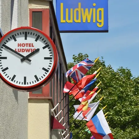 Hotel Ludwig Superior-3