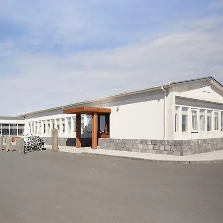 Kef Guesthouse By Keflavik Airport-3