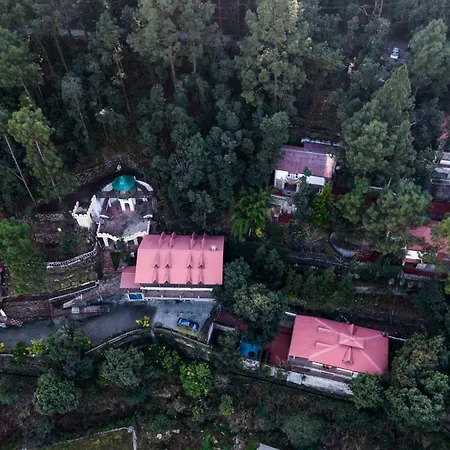 The Canadian Woods Resort-2