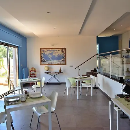 Bed And Breakfast La Villa Ambienti Sanificati Con Generatore Di Ozono-3
