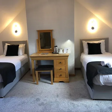 Druid House B&B-3