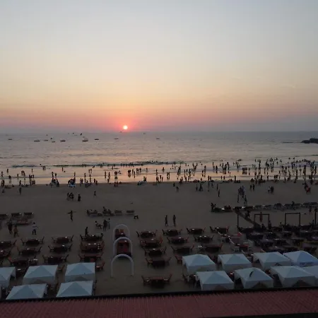 Baga Beach Myron-2