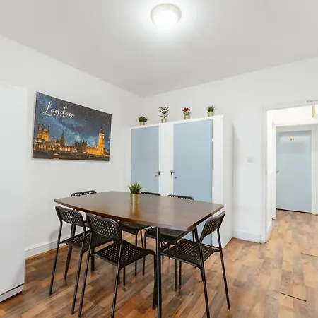 Upton Park Bedrooms 25 Min To Central London-3