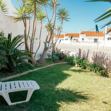 Ericeira Soulsurfers Guesthouse-2