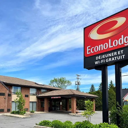 Econo Lodge Airport Quebec-2