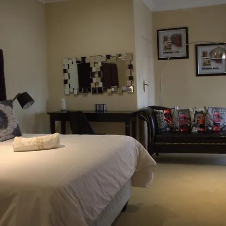 Tdm'S Boutique Guest House-2