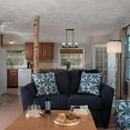 The Lodge At Moosehead Lake-3