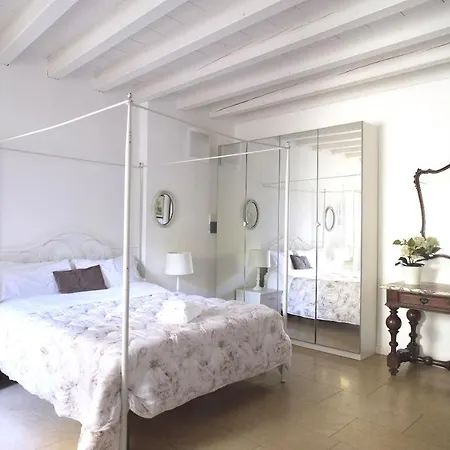 Academia Residence-3