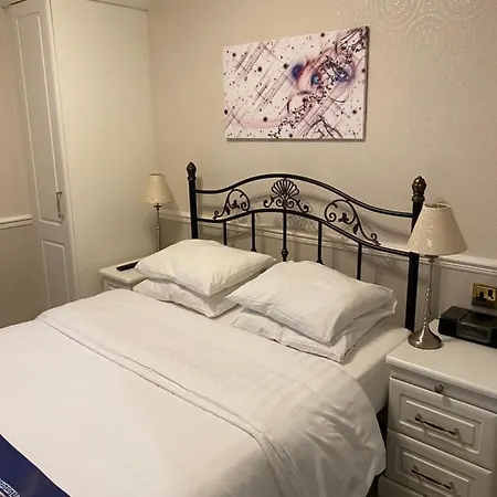 The Croft Guest House-3