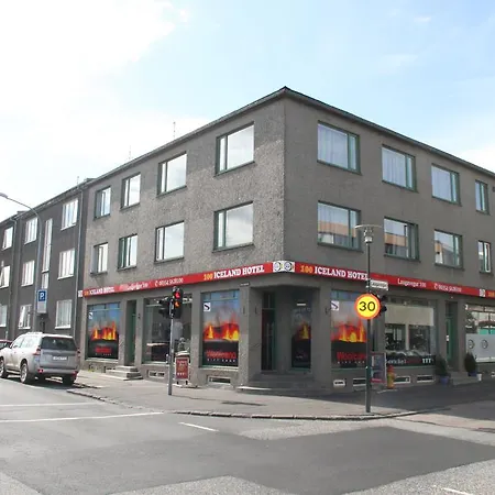 100 Iceland Hotel-3