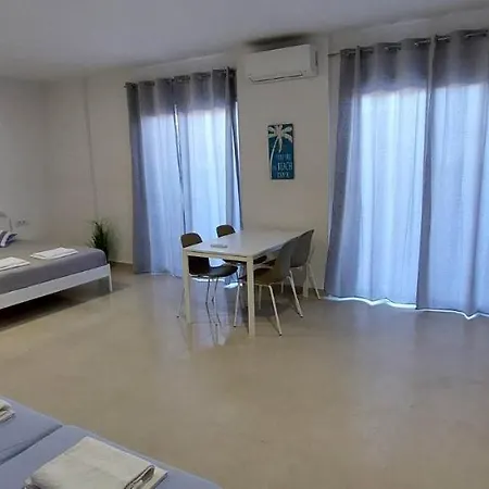 Telhinis Hotel & Apartments-2