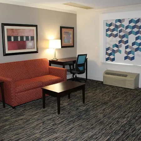 Quality Inn Crossville Near Cumberland Mountain State Park-3