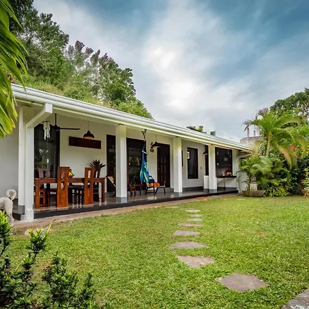 Your Dream Home Mirissa - Walk To Mirissa Beach-2