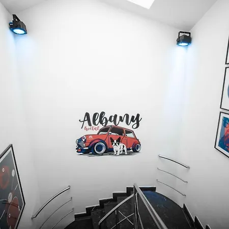 Hostal Albany-3