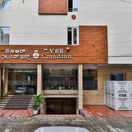 Hotel Vbr Grand Inn-3