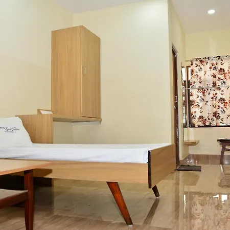 Hotel Sree Vasudev-3