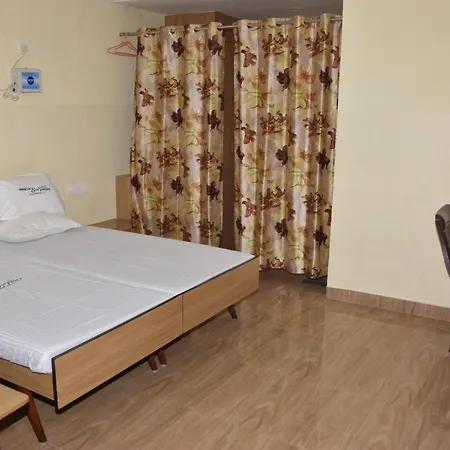 Hotel Sree Vasudev-3