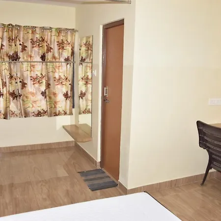 Hotel Sree Vasudev-2