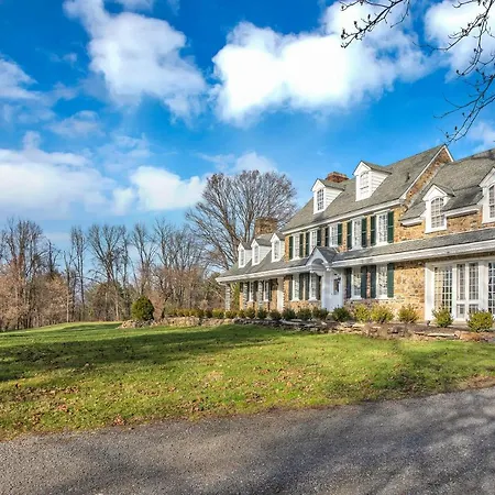 Chimney Hill Estate Inn-2