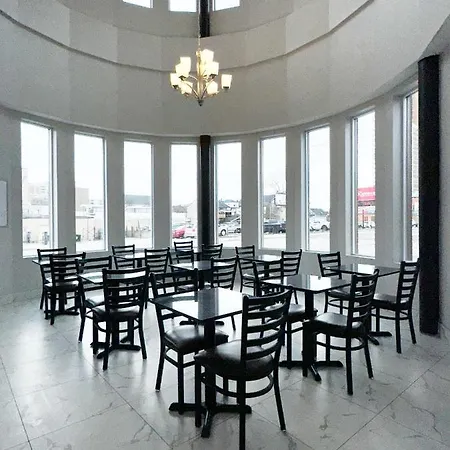 Premier Inn & Suites - Downtown Hamilton-3