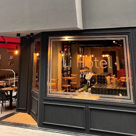 Li Hotel Pera-3